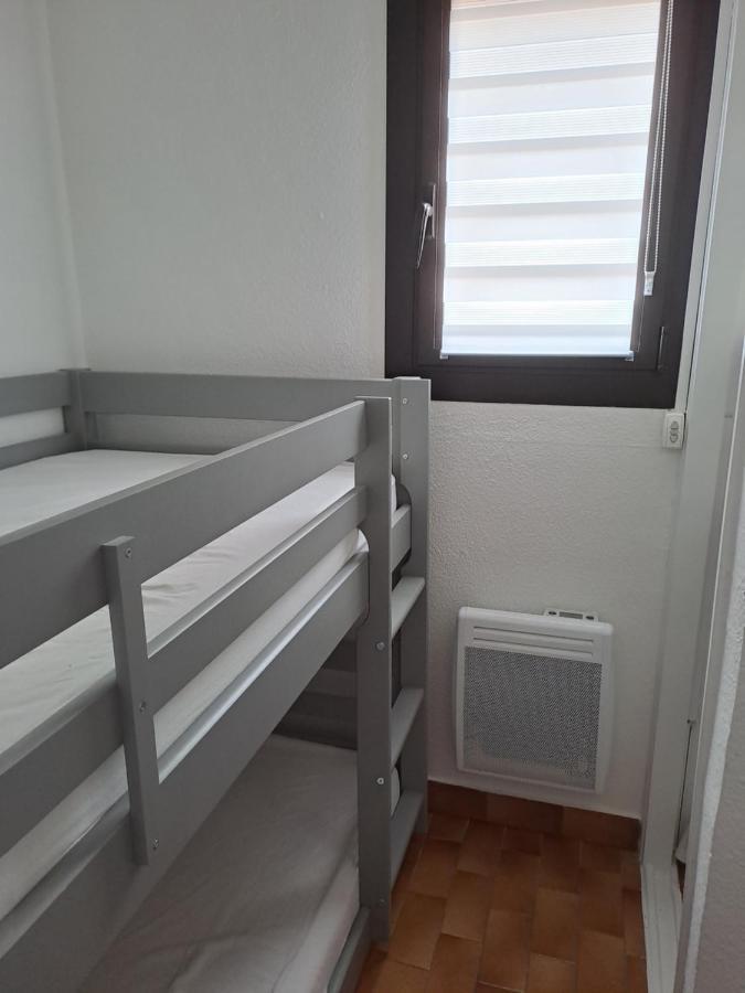 Appart En Duplex - 4/6 Personnes Ле Баркарес Экстерьер фото